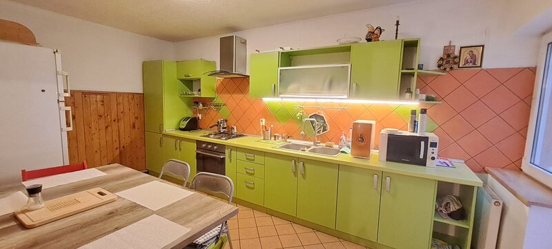 Gara de EST/ Obor inchiriere casa/vila individuala, 4 camere, mobilata